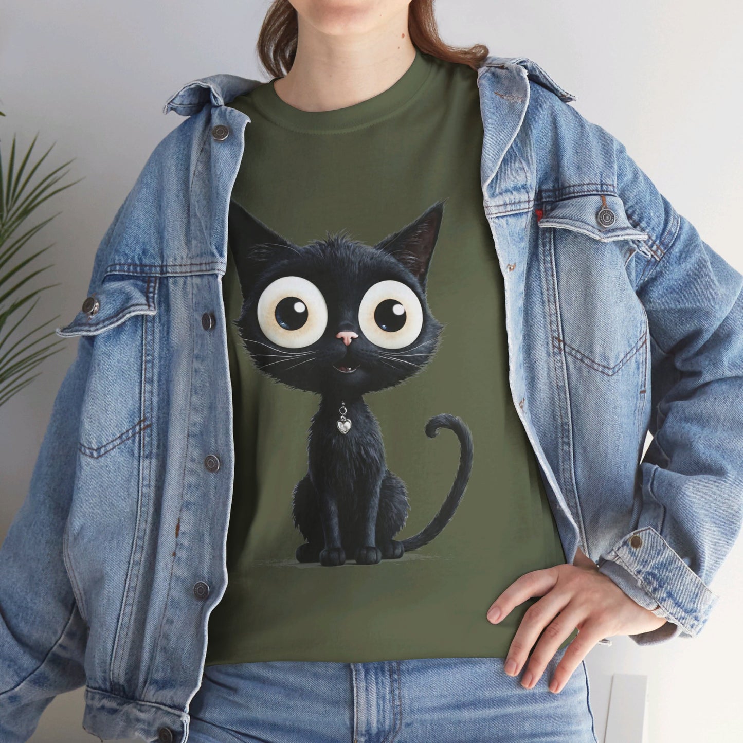 Cat Lover T-Shirt, Cute Kitty Tee, Adorable Feline Shirt, Big Eyed Cat Top, Animal Graphic Tee for Pet Owners