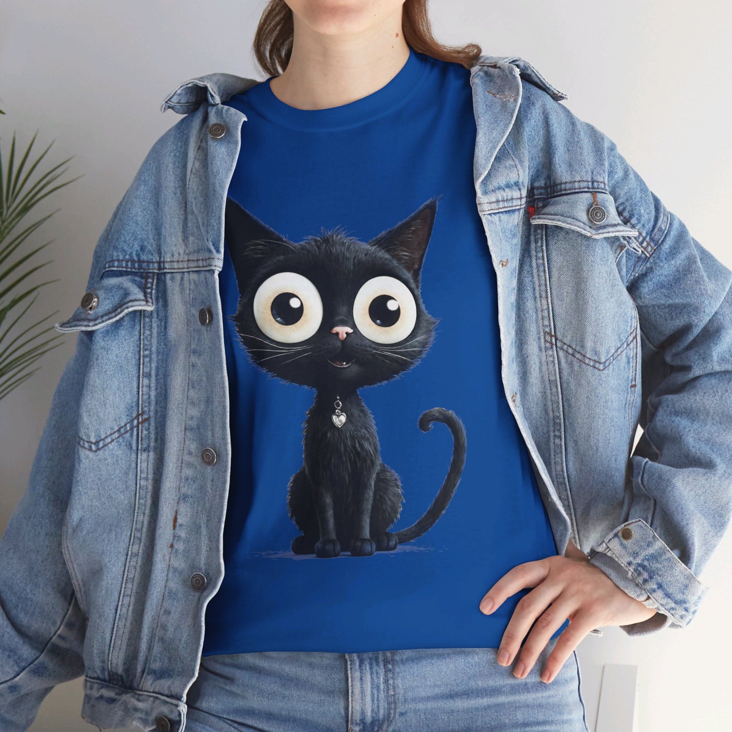 Cat Lover T-Shirt, Cute Kitty Tee, Adorable Feline Shirt, Big Eyed Cat Top, Animal Graphic Tee for Pet Owners