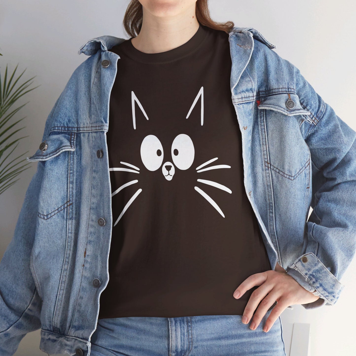 Minimalist Cat Face T-Shirt / Geschenk / Katzenliebhaber /Zocken / gaming / Comic / Katze