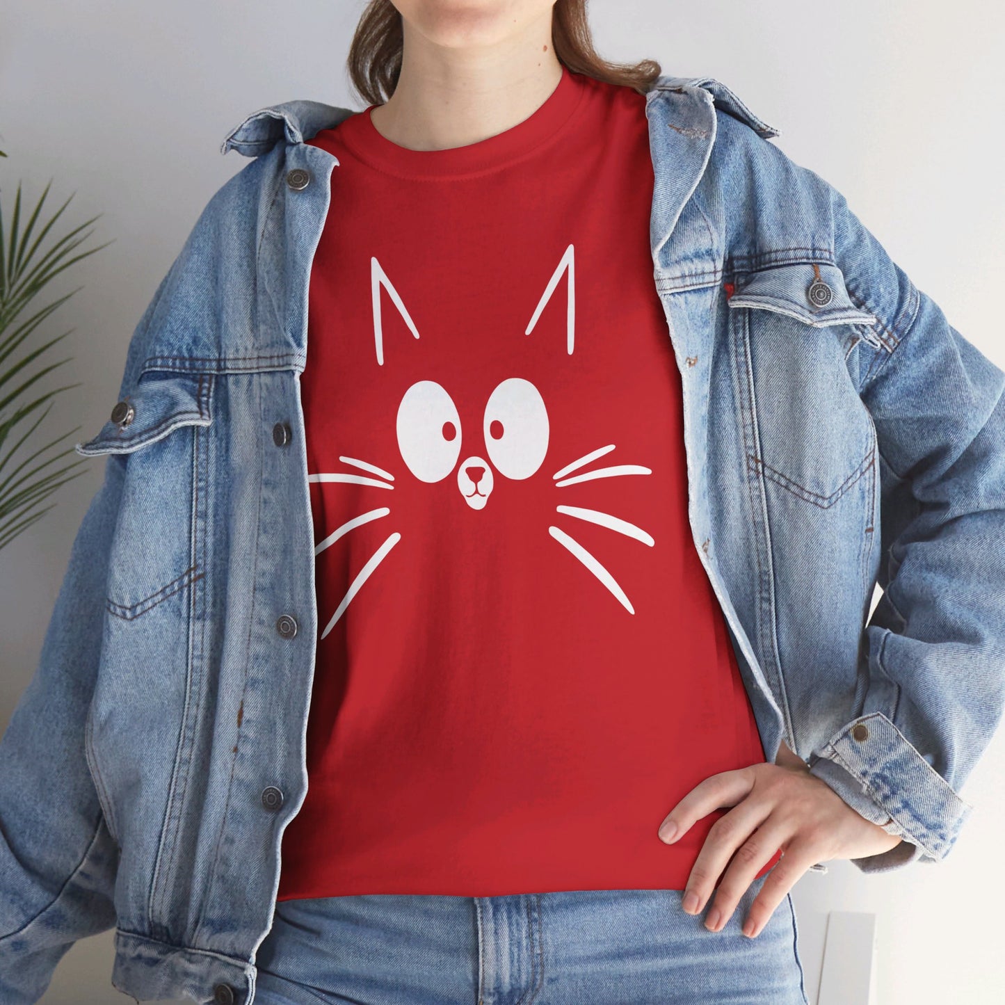 Minimalist Cat Face T-Shirt / Geschenk / Katzenliebhaber /Zocken / gaming / Comic / Katze