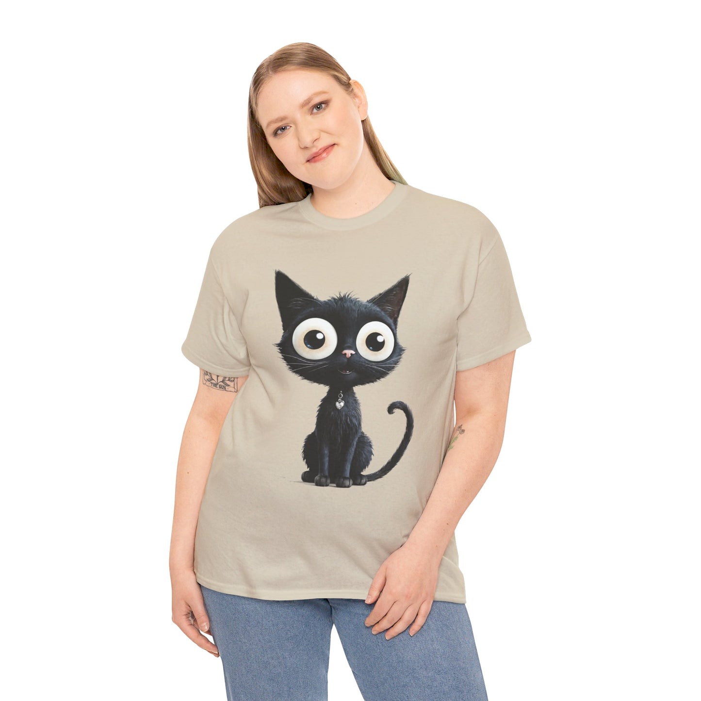 Cat Lover T-Shirt, Cute Kitty Tee, Adorable Feline Shirt, Big Eyed Cat Top, Animal Graphic Tee for Pet Owners