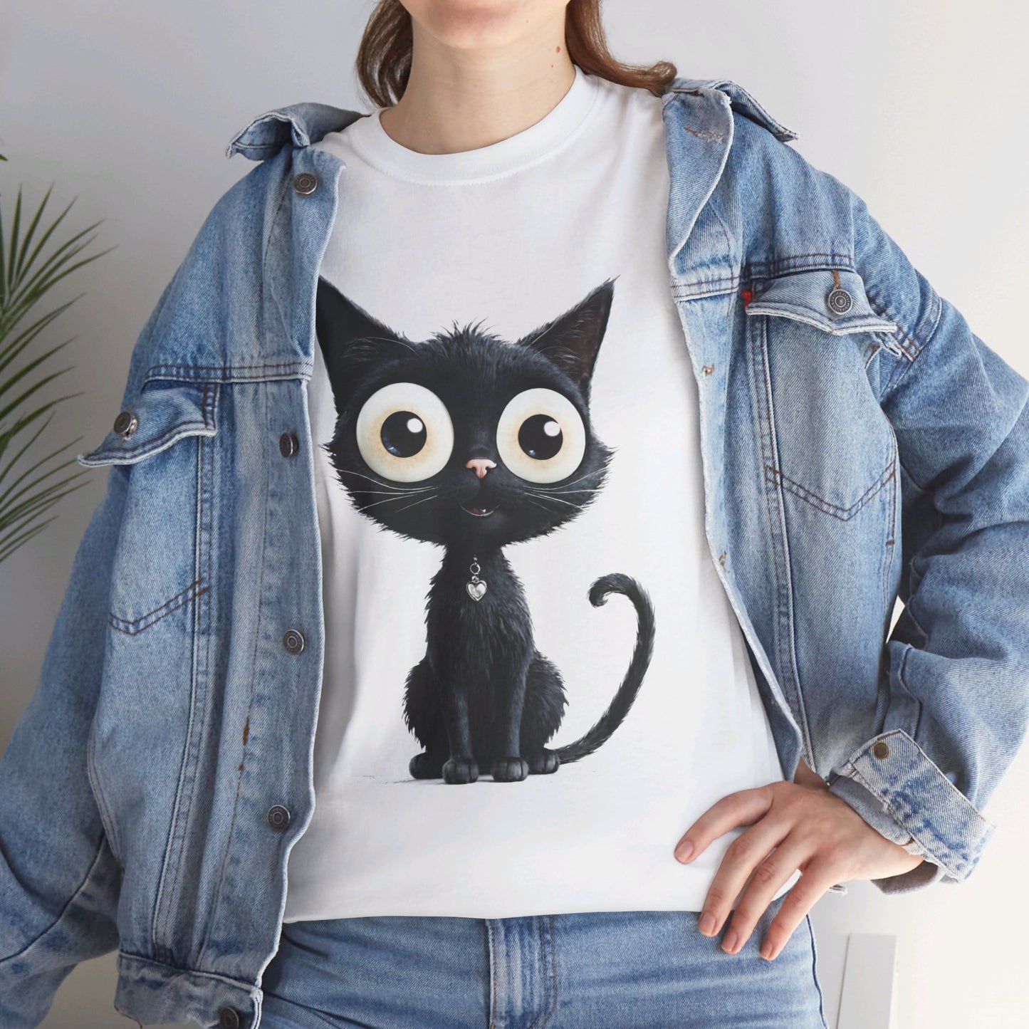 Cat Lover T-Shirt, Cute Kitty Tee, Adorable Feline Shirt, Big Eyed Cat Top, Animal Graphic Tee for Pet Owners