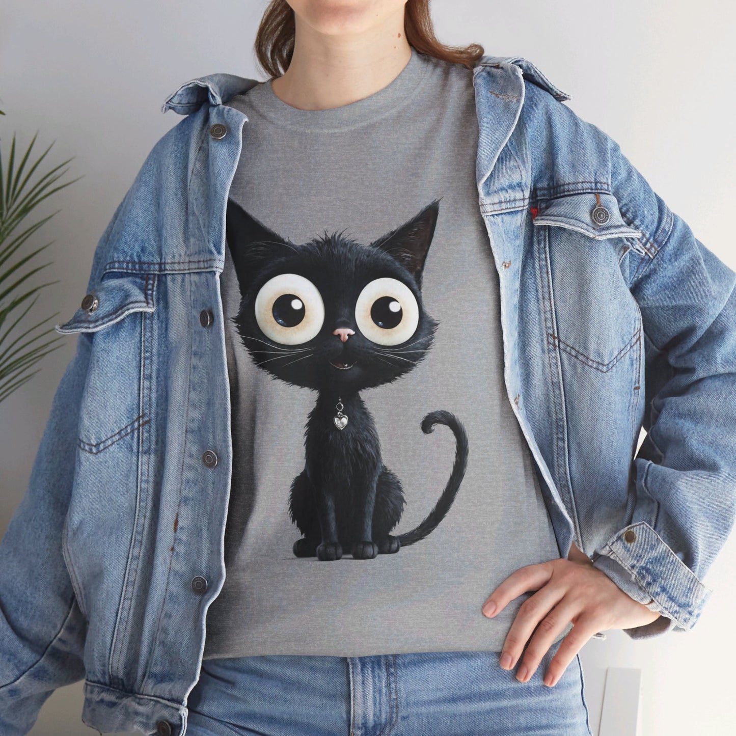 Cat Lover T-Shirt, Cute Kitty Tee, Adorable Feline Shirt, Big Eyed Cat Top, Animal Graphic Tee for Pet Owners