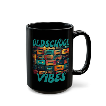 Oldschool Vibes 80er Retro Kassette Tasse, Geschenk für Musikliebhaber, Vintage Musik, Retro Kassette T-Shirt, Tasse Black Mug (11oz, 15oz)